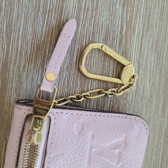 SOLD! Louis Vuitton Empreinte Key Pouch Wallet - Picture 9 of 11